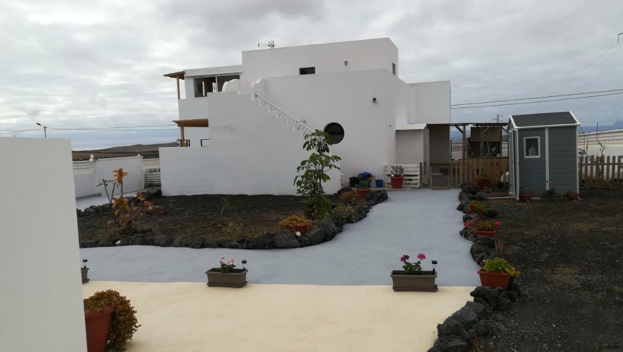 Alma En El Mar Apartment Tinajo Exterior photo